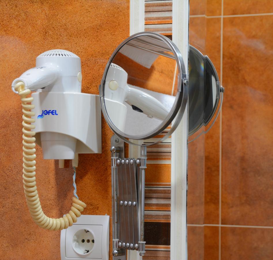 Hostal Paris San Fernando Ngoại thất bức ảnh